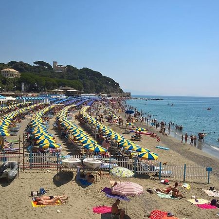 Hotel Villa Adele Celle Ligure Buitenkant foto