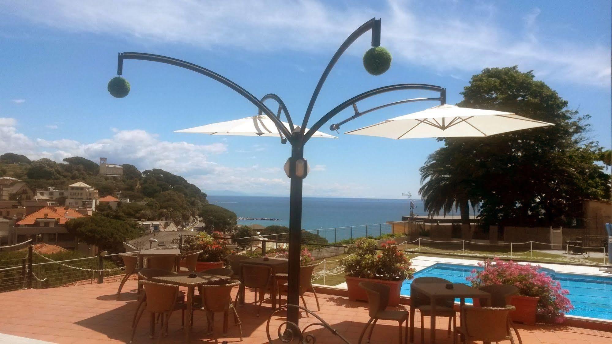 Hotel Villa Adele Celle Ligure Buitenkant foto